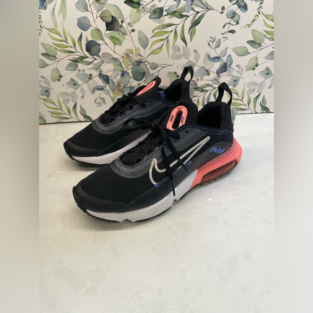 Nike AirMax 2090 Black and Pink Kids Size 5/Women Size 7 - Picture 2 of 7